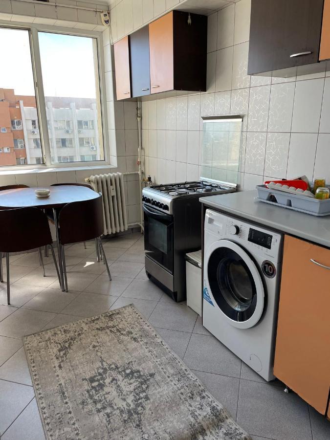 Apartament 2 Camere, Decomandat, Piata Unirii Bucharest Luaran gambar